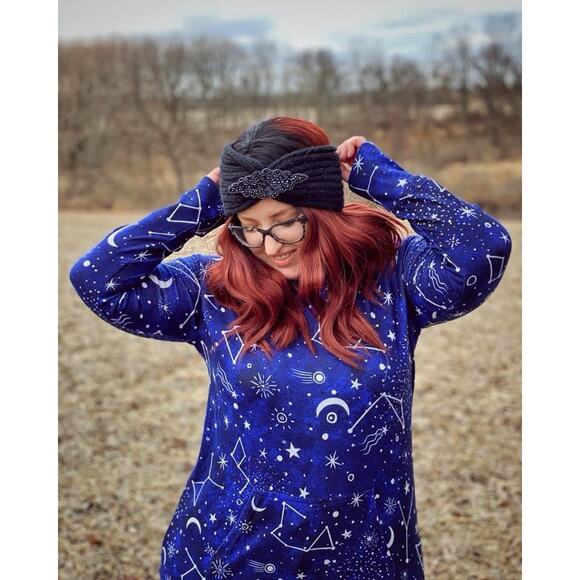 Star outer space constellation hooded top SIZE SMALL Amber - Picture 2 of 4